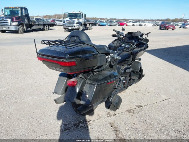 2023 HARLEY-DAVIDSON FLTRK 1HD1KZF12PB676031 Photo 3