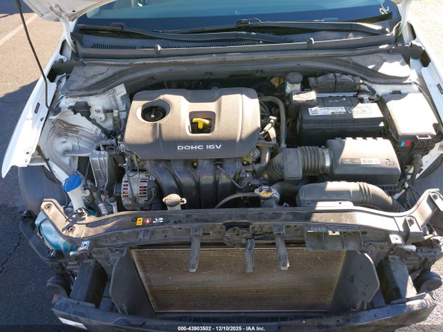 5NPD84LF6HH170993 Hyundai ELANTRA SE