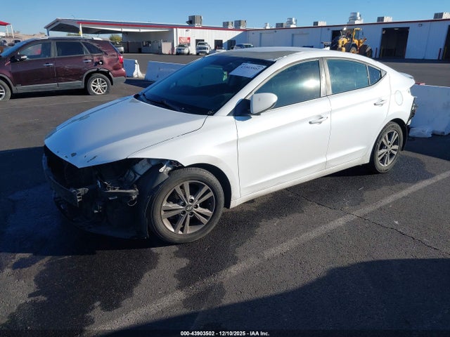 5NPD84LF6HH170993 Hyundai ELANTRA SE