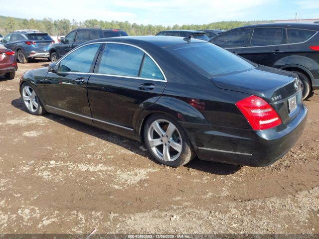 2012 MERCEDES-BENZ S 550 WDDNG9EB2CA430228 Photo 2