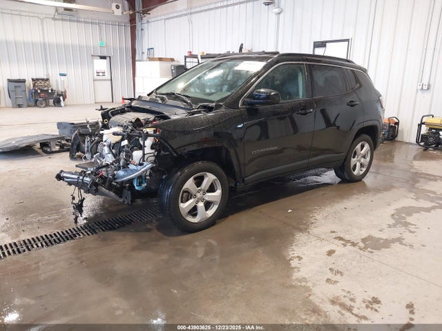 Jeep Compass Latitude 4x4 2021 3C4NJDBB9MT562416 Image 2
