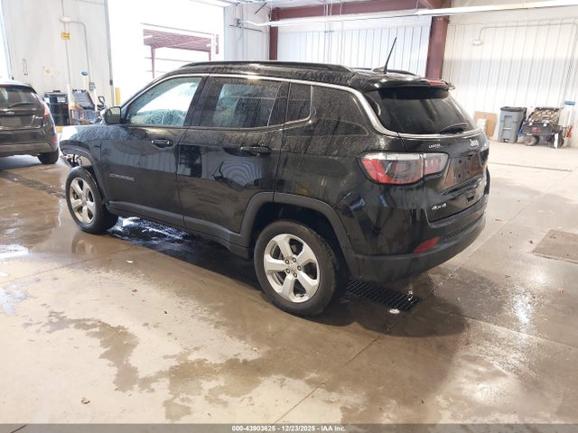 Jeep Compass Latitude 4x4 2021 3C4NJDBB9MT562416 Image 3