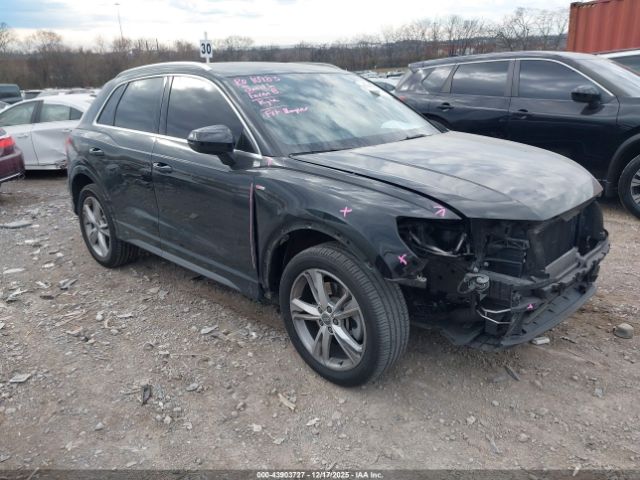 2019 AUDI Q3 WA1DECF32K1086845