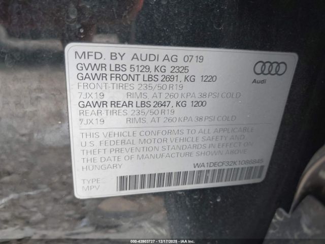 2019 AUDI Q3 WA1DECF32K1086845 Photo 8