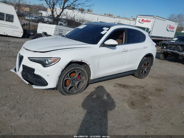 ZASPAKBN5K7C44860 Alfa Romeo Stelvio Ti Lusso Awd