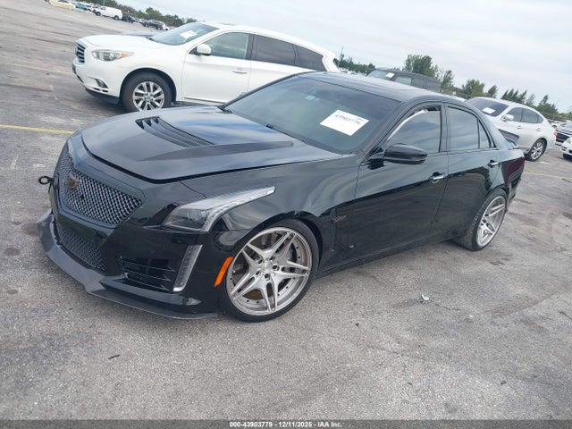 2017 CADILLAC CTS-V 1G6A15S60H0128320 Photo 1