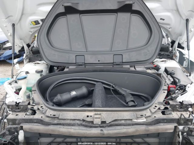 2021 VOLVO XC40 RECHARGE PURE ELECTRIC YV4ED3UR1M2564154 Photo 9