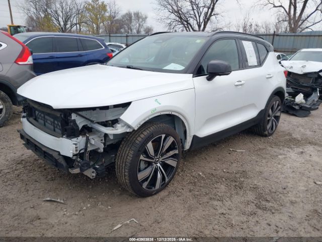 2021 VOLVO XC40 RECHARGE PURE ELECTRIC YV4ED3UR1M2564154 Photo 1