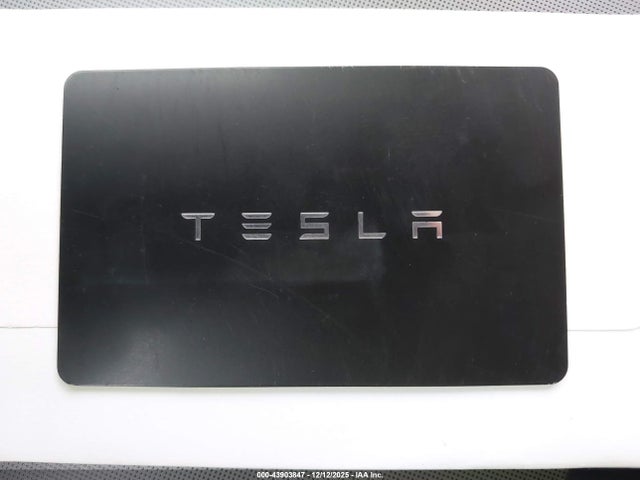 2026 TESLA MODEL Y 7SAYGDED5TA438620 Photo 10