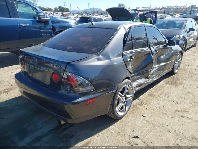2003 Lexus Is 300 მანქანა იყიდება აუქციონზე, vin: JTHBD192130073615, აუქციონის ნომერი: 43903851