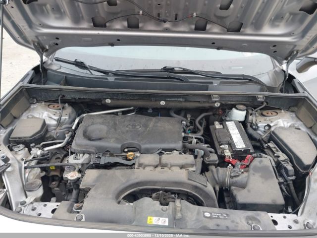 2019 TOYOTA RAV4 2T3P1RFV6KC023172 Photo 9