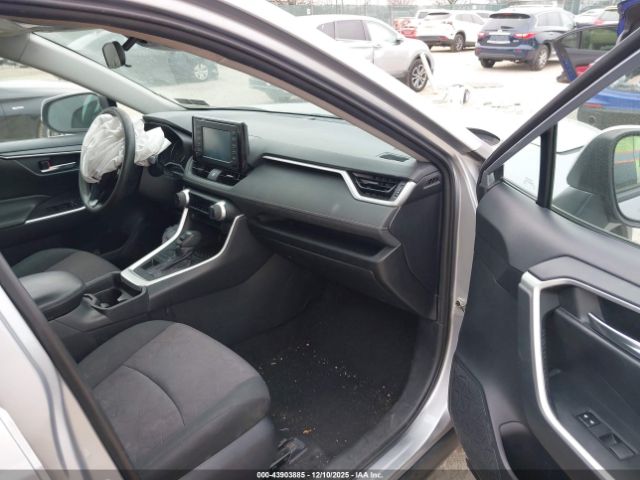 2019 TOYOTA RAV4 2T3P1RFV6KC023172 Photo 4