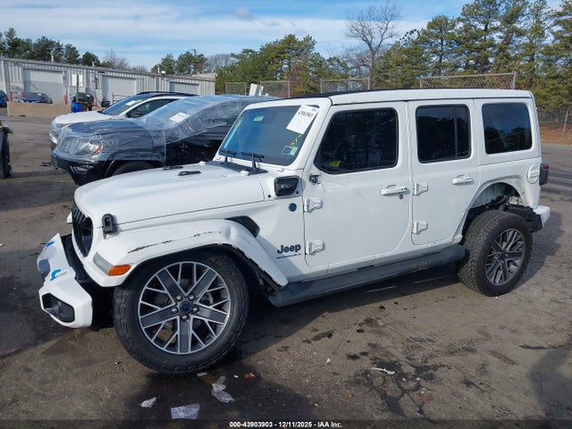 43903903 :رقم المزاد ، 1C4RJXU66RW220572 vin ، 2024 Jeep Wrangler 4xe Summit 4xe مزاد بيع