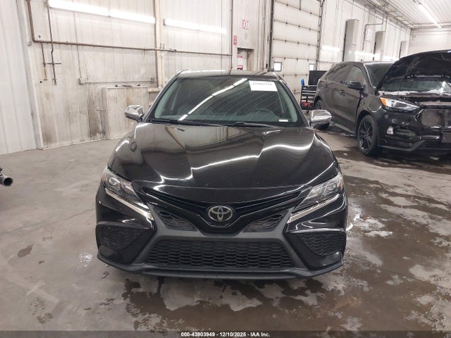 Продаж на аукціоні авто 2021 Toyota Camry Se, vin: 4T1G11AKXMU569109, номер лоту: 43903949