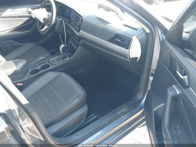 3VW7M7BU6NM010240 Volkswagen Jetta 1.5t Se