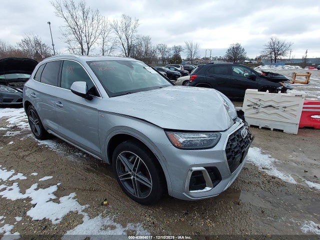 2021 AUDI Q5 WA1E2AFY1M2035069 Photo 0