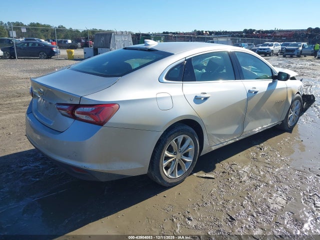 1G1ZD5ST3NF119190 Chevrolet Malibu Fwd Lt