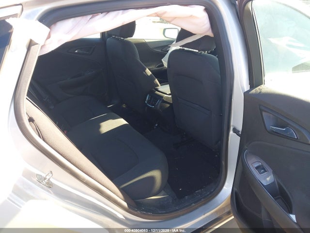 1G1ZD5ST3NF119190 Chevrolet Malibu Fwd Lt