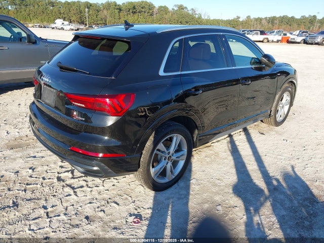 2021 AUDI Q3 WA1EECF32M1046174 Photo 3