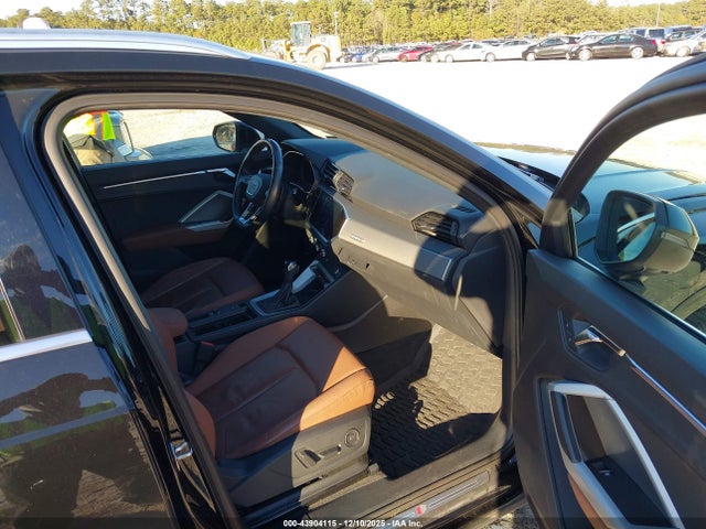 2021 AUDI Q3 WA1EECF32M1046174 Photo 4