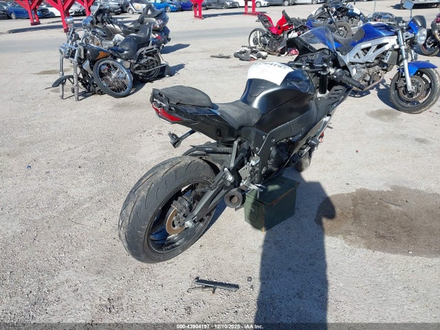JKBZXVM14SA009497 Kawasaki Zx1002 M