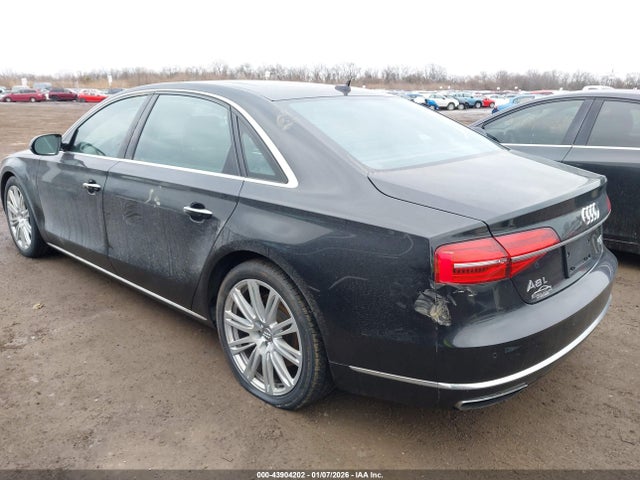 2015 AUDI A8 L WAU32AFD0FN040028 Photo 2
