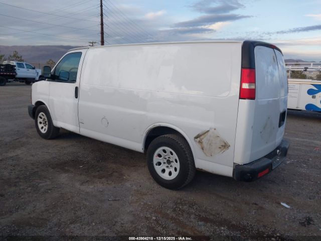 2013 CHEVROLET EXPRESS 1500 1GCSHAF44D1176177 Photo 2