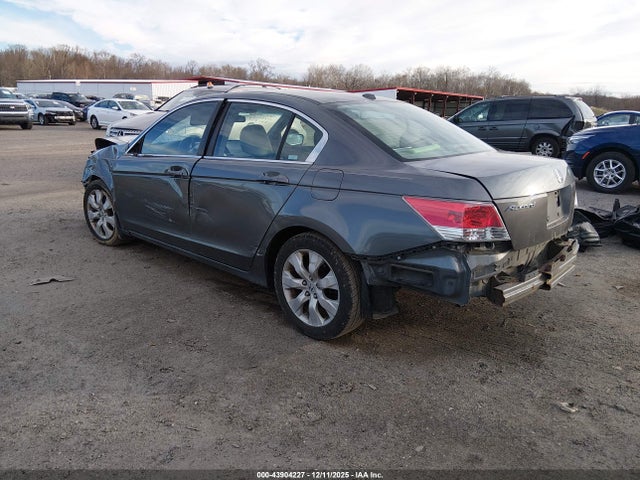 2008 HONDA ACCORD SDN 1HGCP258X8A134315 Photo 2