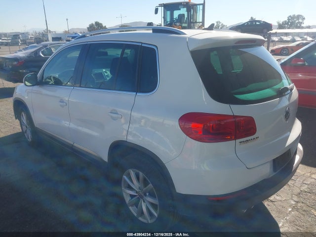 WVGRV7AX5HW507512 Volkswagen Tiguan 2.0t Wolfsburg Edition
