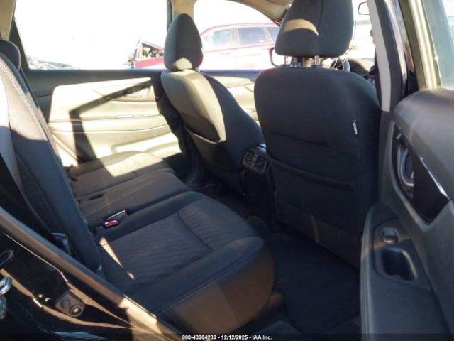 2019 NISSAN ROGUE 5N1AT2MV4KC808684 Photo 7
