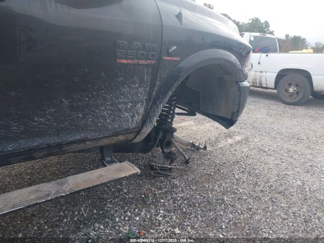 2016 RAM 2500 3C6UR5KL3GG152184 Photo 5