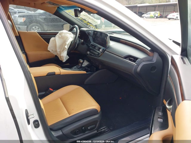 58ADZ1B11NU120266 Lexus ES 350