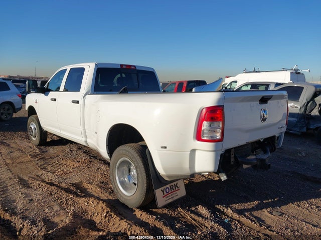 3C63RRGL7RG408664 RAM 3500 Tradesman 4x4 8&#039; Box
