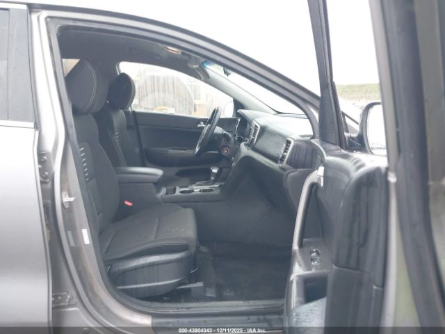 2018 KIA SPORTAGE KNDPMCAC8J7417100 Photo 4