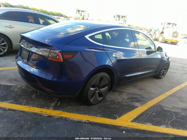 2019 TESLA MODEL 3 5YJ3E1EA3KF485731 Photo 3