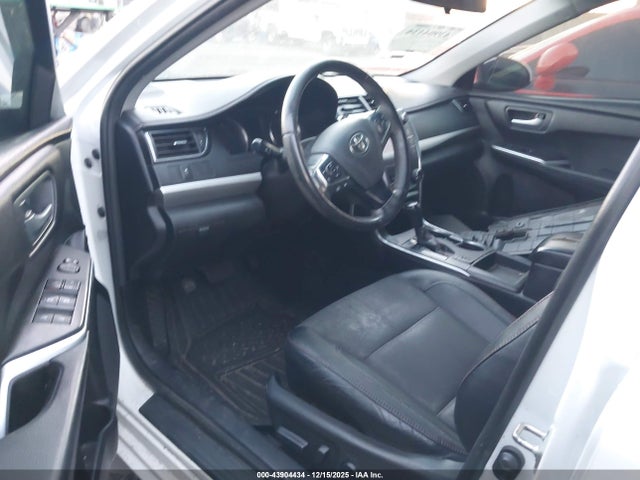 4T1BF1FKXHU294481 Toyota CAMRY SE