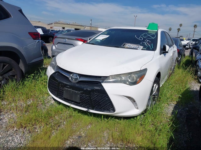 4T1BF1FKXHU294481 Toyota CAMRY SE