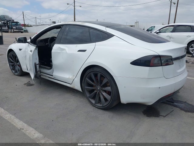 2016 Tesla Model S 60/70/75/85 მანქანა იყიდება აუქციონზე, vin: 5YJSA1E15GF158830, აუქციონის ნომერი: 43904479