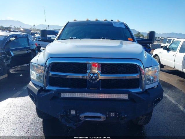 43904495 :رقم المزاد ، 3C63RRHL6JG394498 vin ، 2018 Ram 3500 Slt  4x4 8' Box مزاد بيع