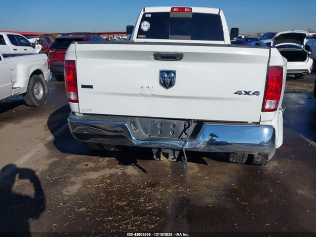 43904495 :رقم المزاد ، 3C63RRHL6JG394498 vin ، 2018 Ram 3500 Slt  4x4 8' Box مزاد بيع