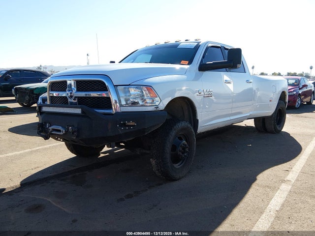 43904495 :رقم المزاد ، 3C63RRHL6JG394498 vin ، 2018 Ram 3500 Slt  4x4 8' Box مزاد بيع