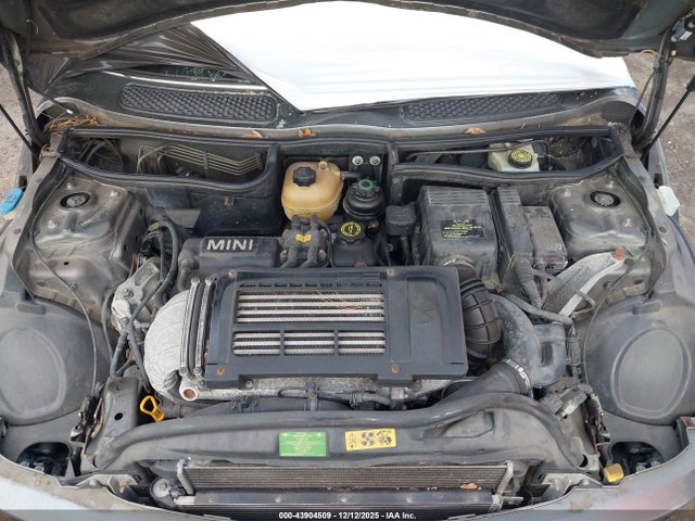 2006 MINI COOPER S WMWRE335X6TL17063 Photo 9