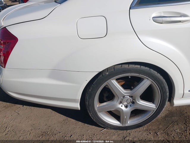 2009 MERCEDES-BENZ S 550 WDDNG86X99A257806 Photo 5