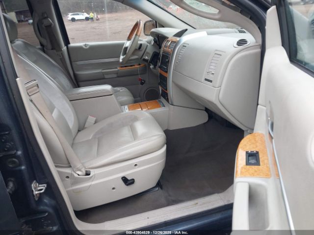 2007 CHRYSLER ASPEN 1A8HW58247F548636 Photo 4