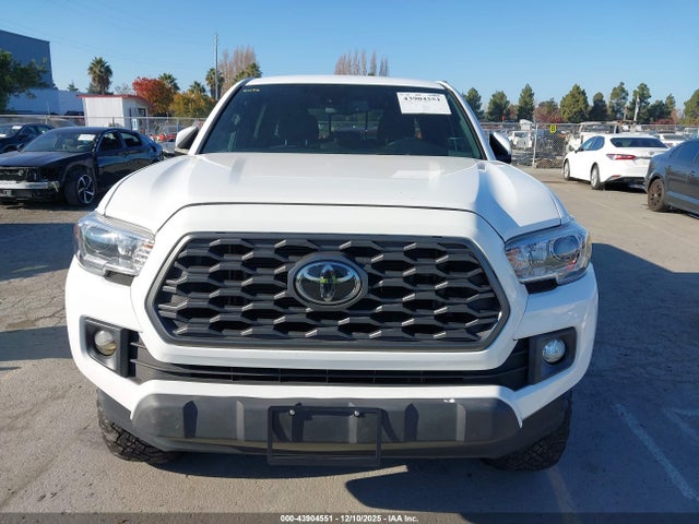 Aukcja sprzedaży 2018 Toyota Tacoma Trd Off Road, vin: 3TMCZ5AN1JM172479, numer aukcji: 43904551