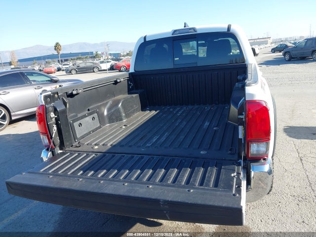 Aukcja sprzedaży 2018 Toyota Tacoma Trd Off Road, vin: 3TMCZ5AN1JM172479, numer aukcji: 43904551