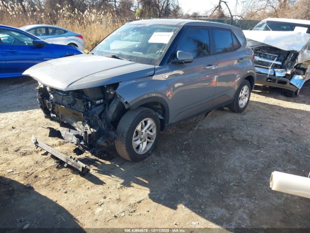 2021 HYUNDAI VENUE KMHRB8A3XMU121038 Photo 1