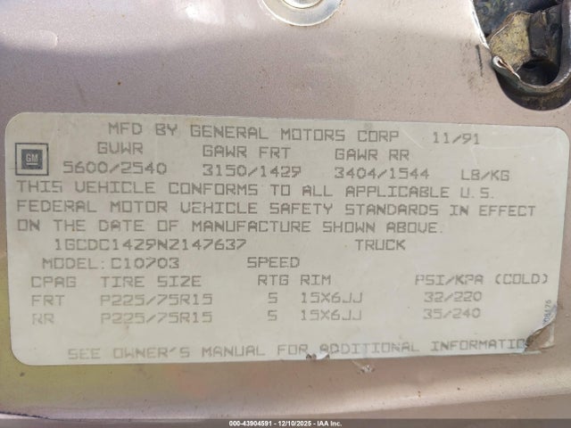 43904591 :رقم المزاد ، 1GCDC14Z9NZ147637 vin ، 1992 Chevrolet Gmt-400 C1500 مزاد بيع