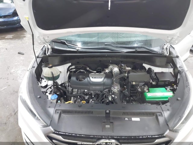 Hyundai Tucson Eco 2017 KM8J3CA25HU371507 Image 10