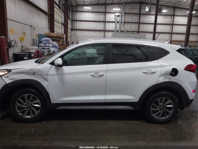 Hyundai Tucson Eco 2017 KM8J3CA25HU371507 Image 14